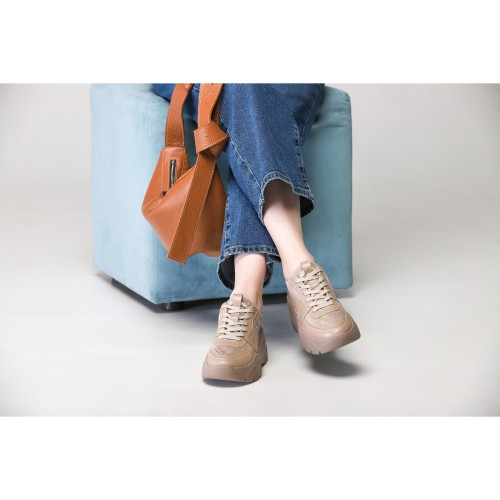 Кросівки QUEEN капучино 3