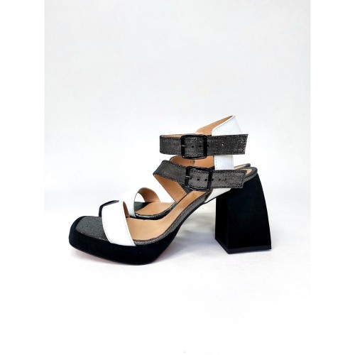 Lucky черно-белые 2