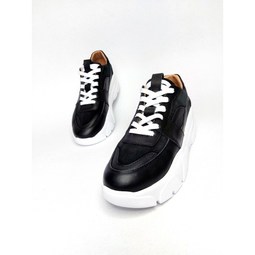 Кросівки QUEEN чорні 2