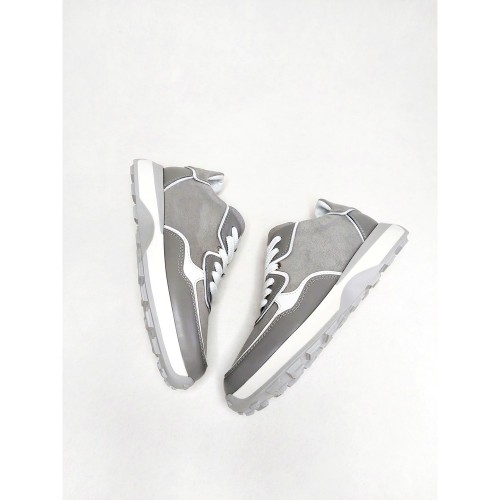 BUTTERFLIES сірі 1