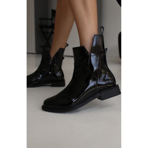 Черевики  Тюльпан Чорні лакові 3