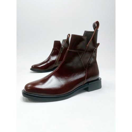 Черевики  Тюльпан шоколад лакові 1