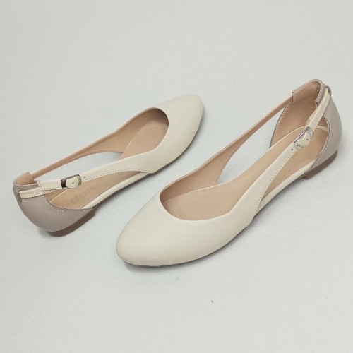 TANGO бежевые с капучно пяткою 1