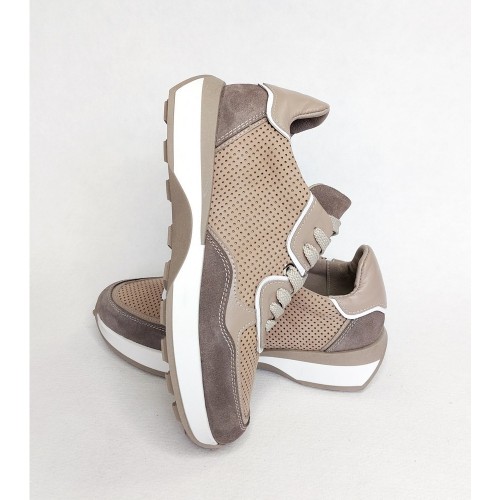 BUTTERFLIES перфоровані 4