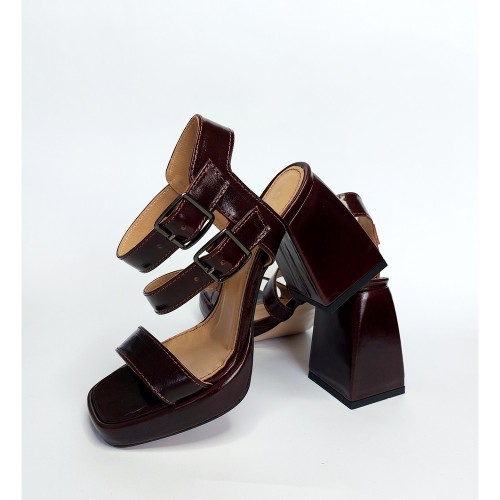 Lucky коричневые 4