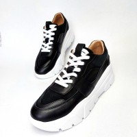 Кросівки QUEEN чорні